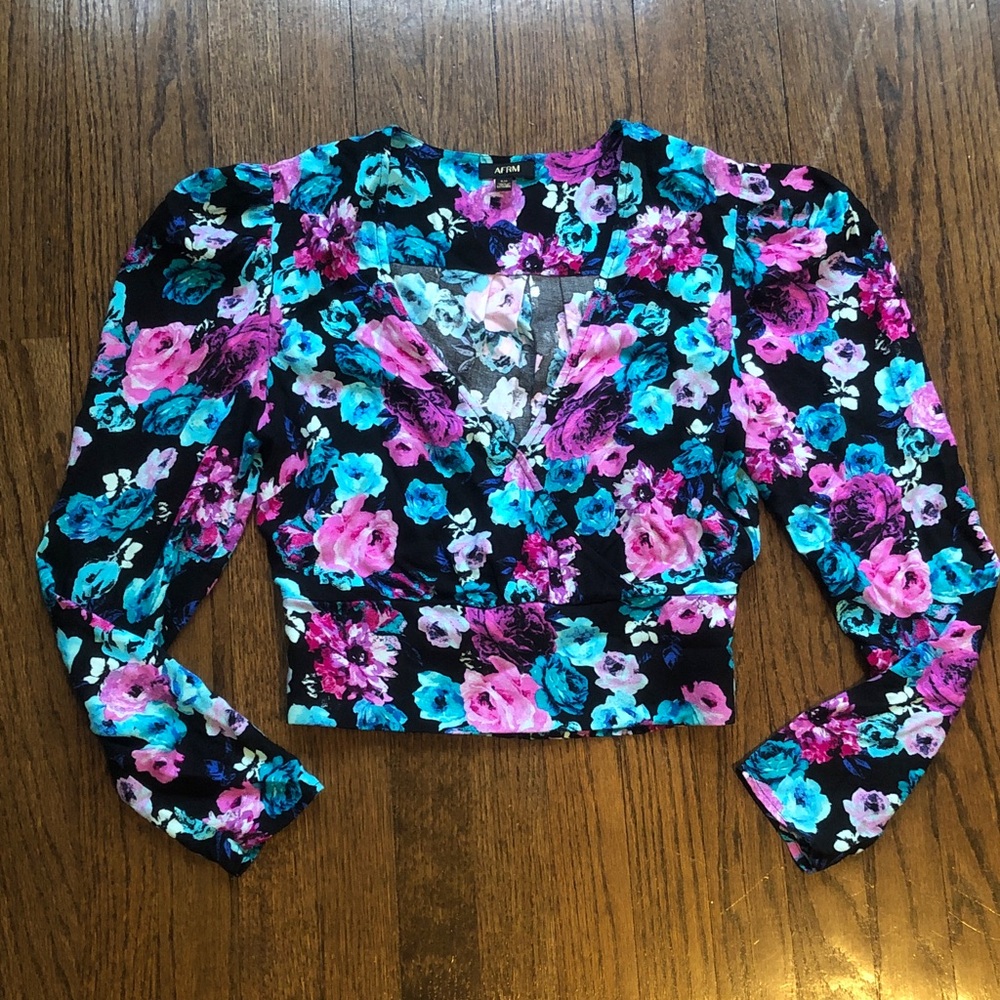 AFRM Floral Flowy Poofy Sleeve Boho Bohemian Short-Torso Light Blouse